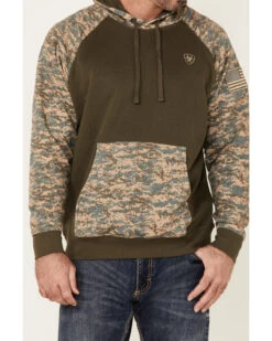 Ariat Men's Camo Patriot Hooded Sweatshirt 8 Ariat Men's Camo Patriot Hooded Sweatshirt -Shepler Fashion Shop 2000281580 300 P3